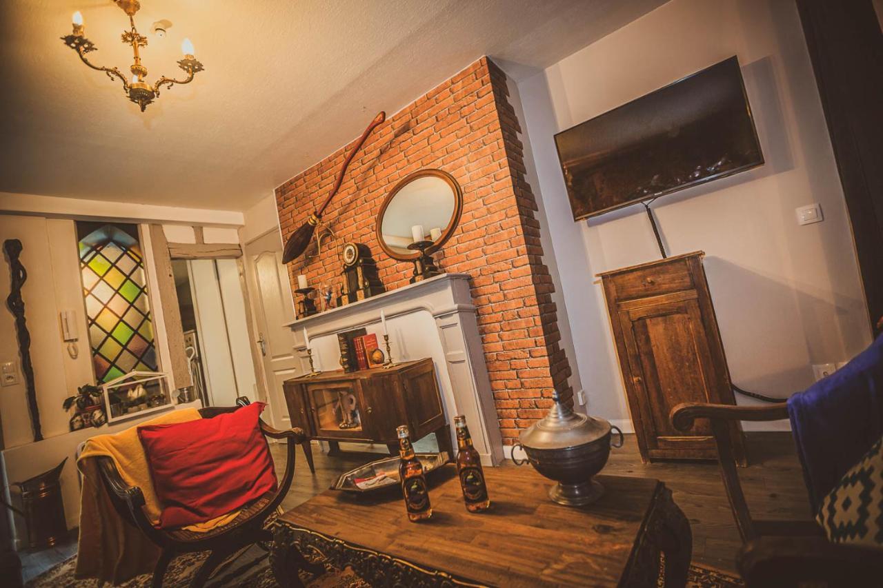 Repaire Du Sorcier Un Apartement Magique 트루아 외부 사진
