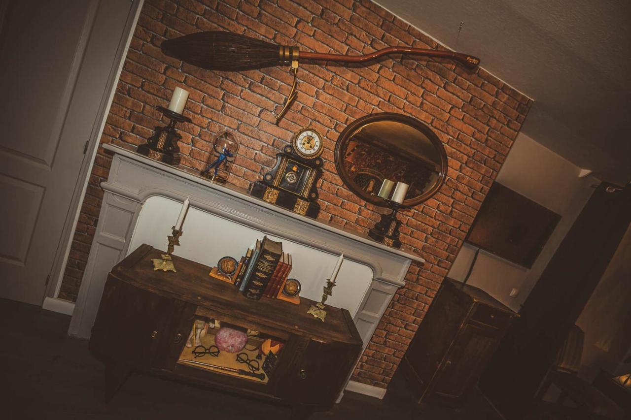 Repaire Du Sorcier Un Apartement Magique 트루아 외부 사진