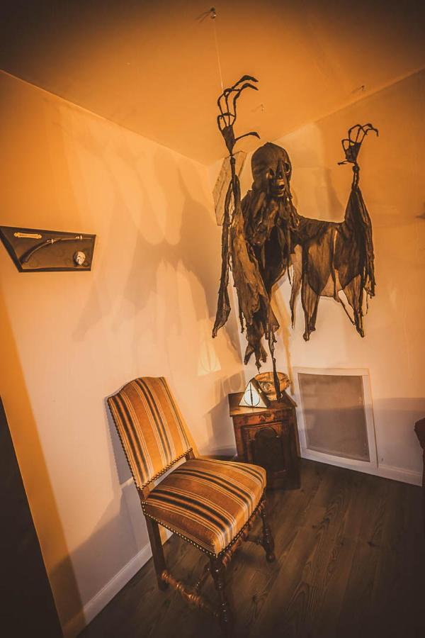 Repaire Du Sorcier Un Apartement Magique 트루아 외부 사진